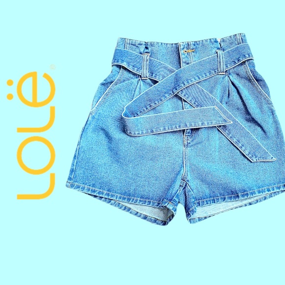 LOLË Talei Denim Stone Wash Paper Bag Waist Jean Shorts Size Medium - Picture 3 of 16